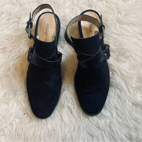 Indigo Rd. Ankled Booties - Picture 2 of 8